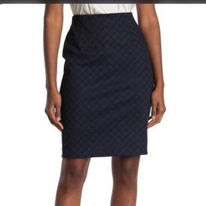 Houndstooth Pencil Skirt